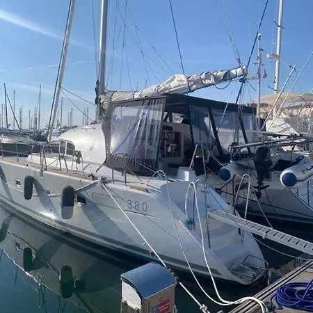 Botel Cristal De -